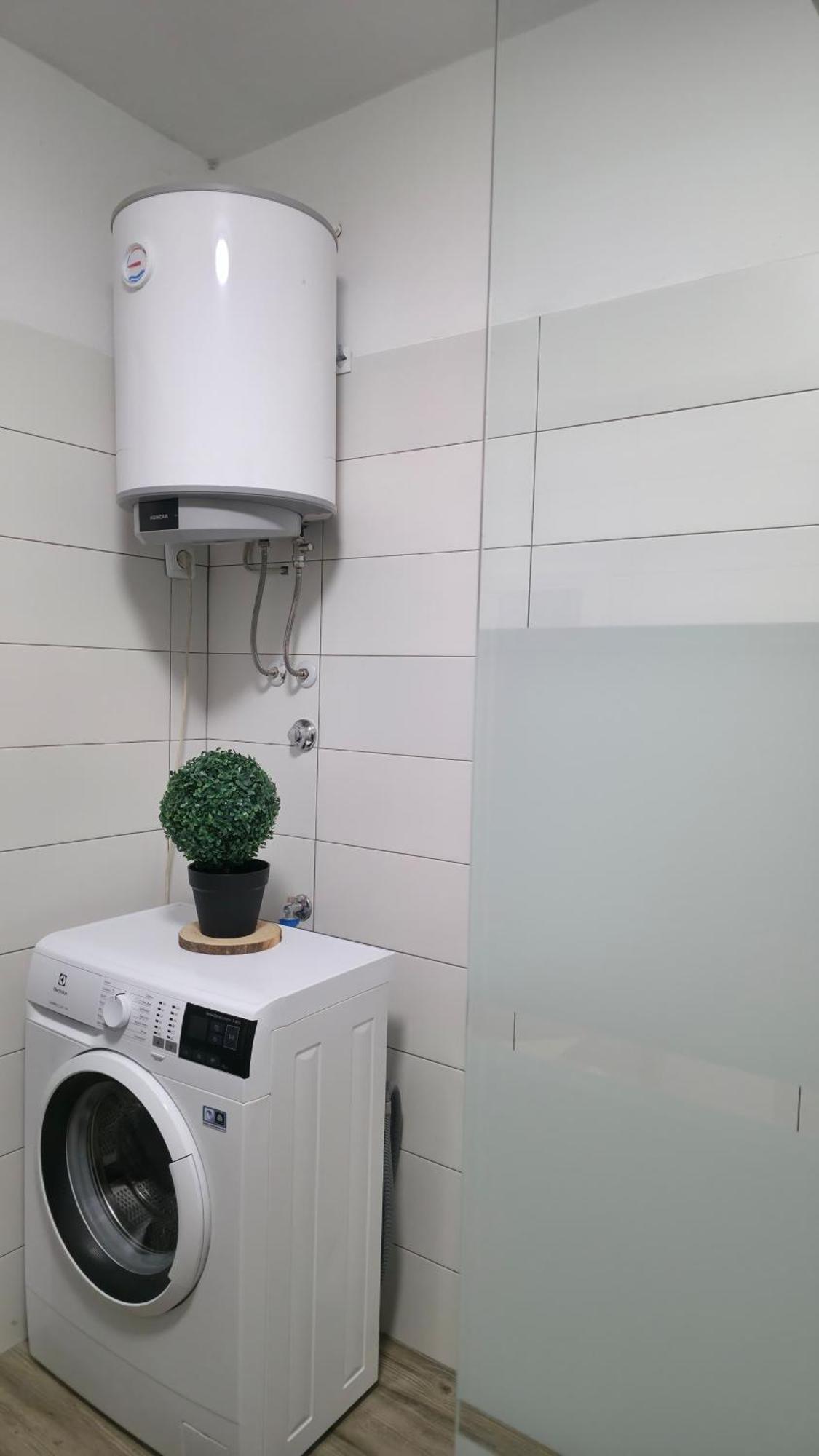 Viduka House Apartment Pridraga Luaran gambar